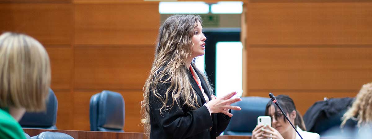 Doble Grado en  Relaciones Internacionales + Comunicación Estratégica, Protocolo y Organización de Eventos 
